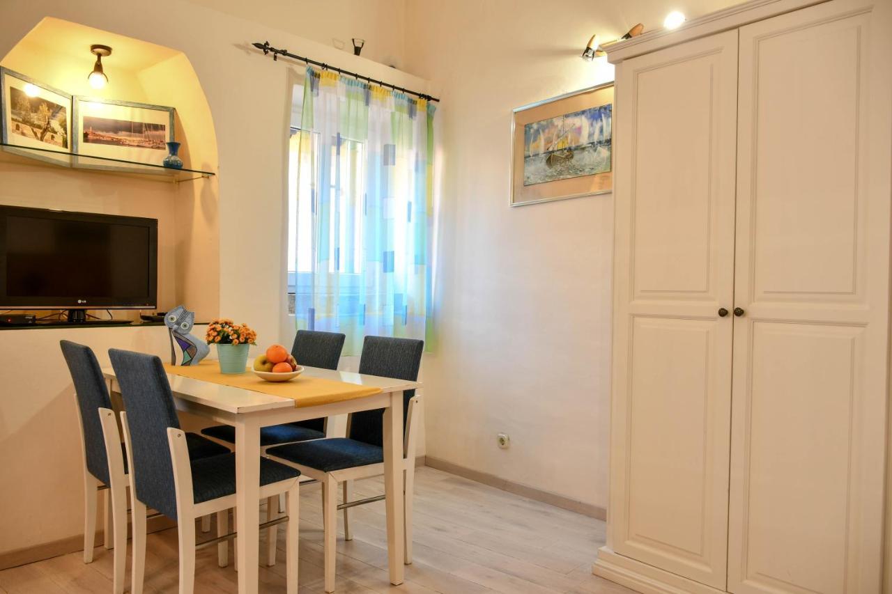 Apartments Tanga Ровинь Экстерьер фото
